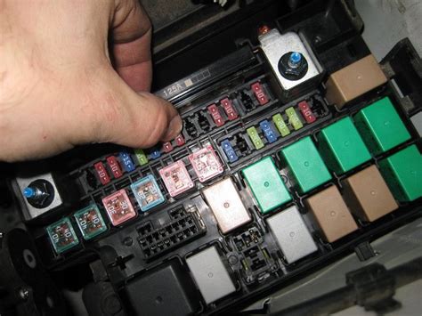 electrical fuse box going out in kia soul 2013|2013 Kia Soul starter relay.